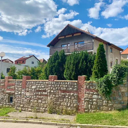 13 * Český Krumlov